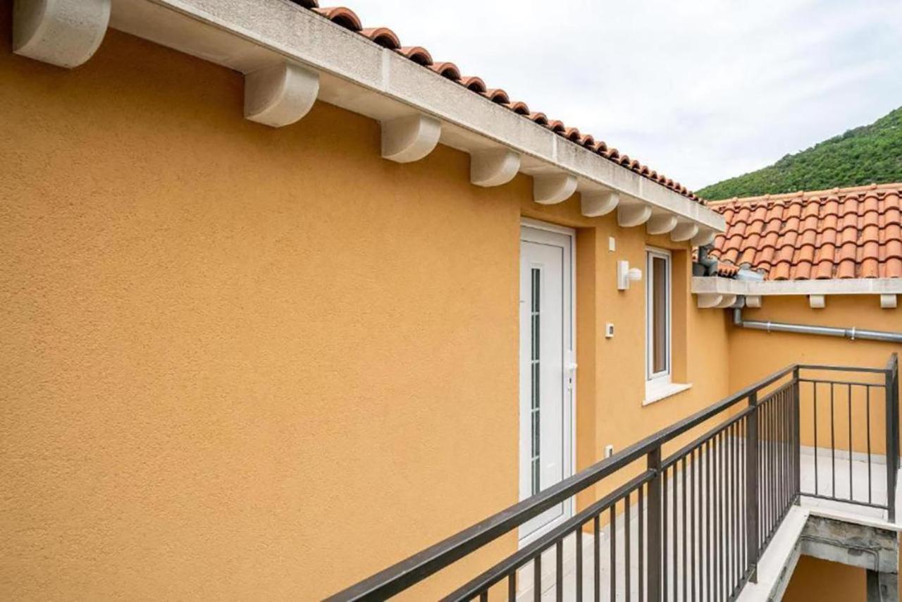Apartment Matej Quận Mokošica Ngoại thất bức ảnh