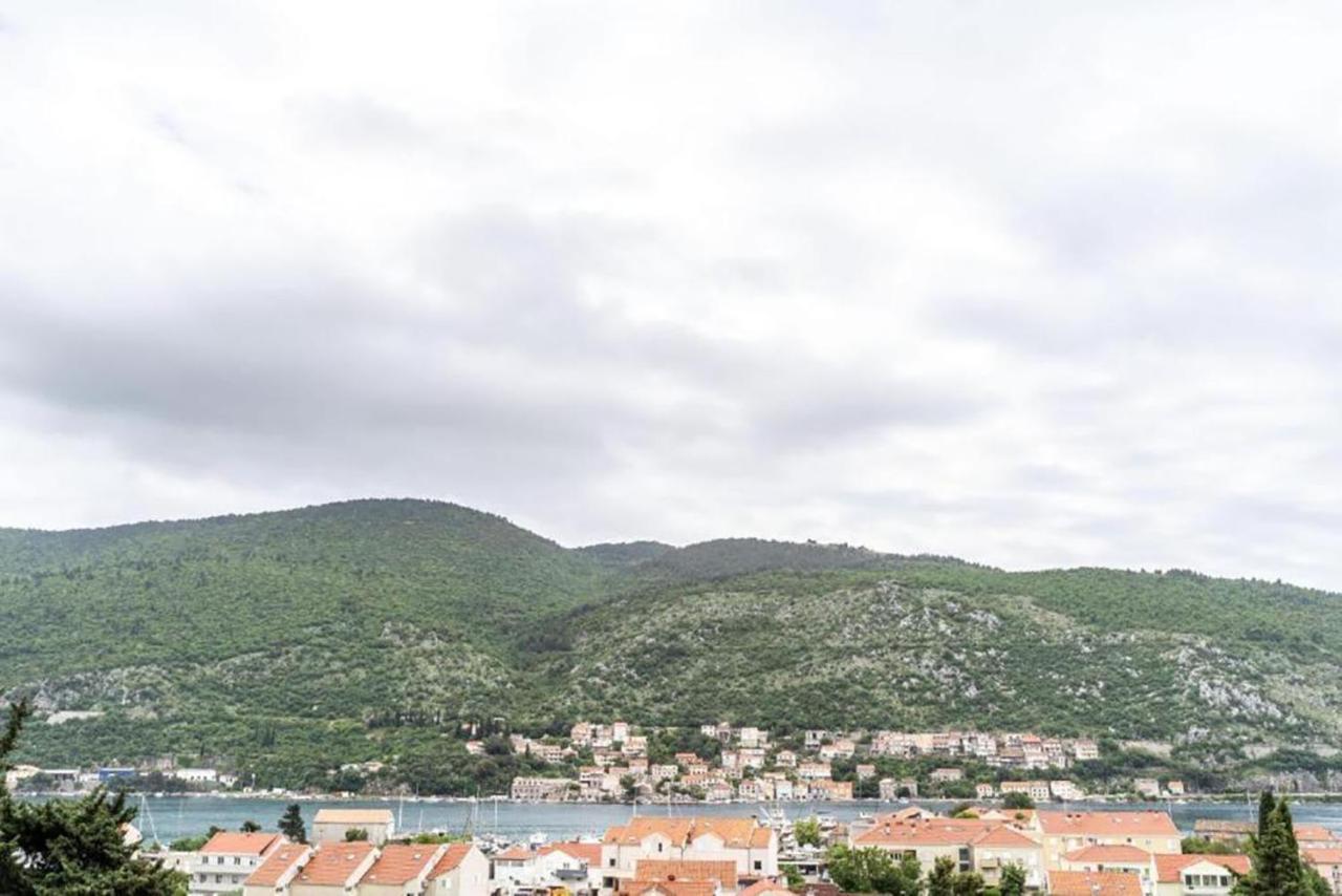 Apartment Matej Quận Mokošica Ngoại thất bức ảnh