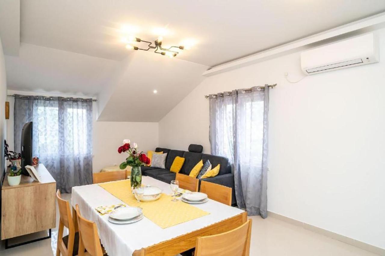Apartment Matej Quận Mokošica Ngoại thất bức ảnh